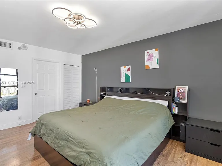 3530 Mystic Pointe Dr #2907 — Photo 43