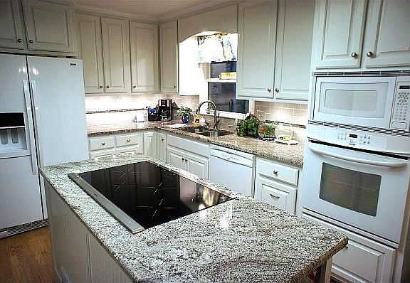 Sunny Updated Kitchen