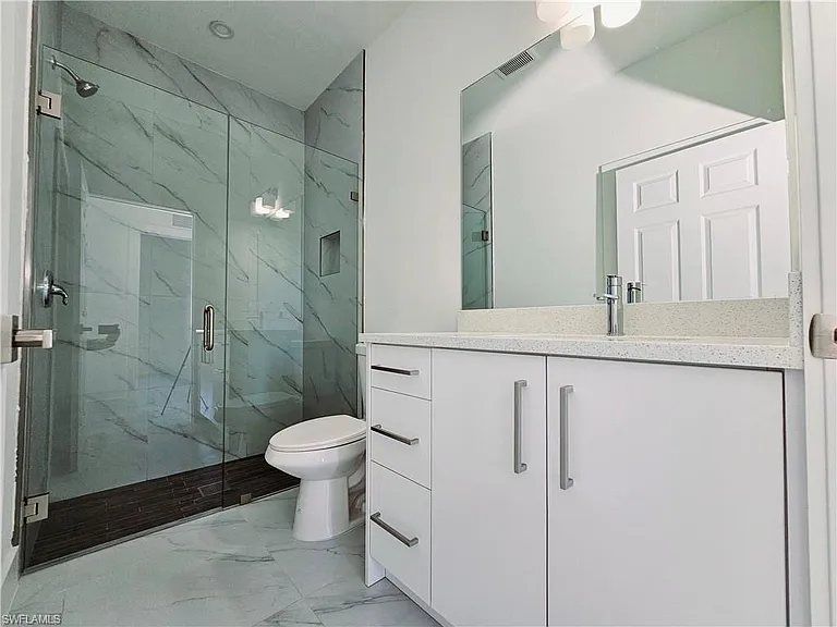 1100 Homer Ave S — Photo 19