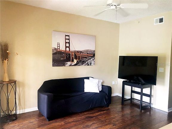 5th image of 10825 Windsor Walk Dr #3204