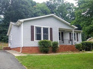 4161 Morningside Dr, Winston Salem, NC 27106