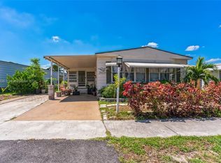 21610 NW 7th St, Pembroke Pines, FL 33029