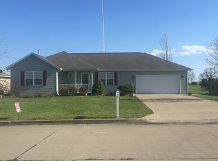 2213 Richele St, Perryville, MO 63775