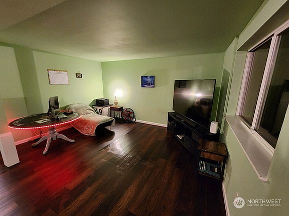 4th image of 6012 S Mason Avenue