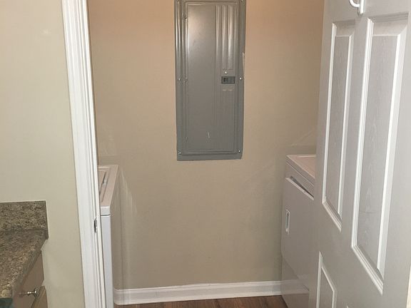 5th image of 7006 Leopard Way APT 106