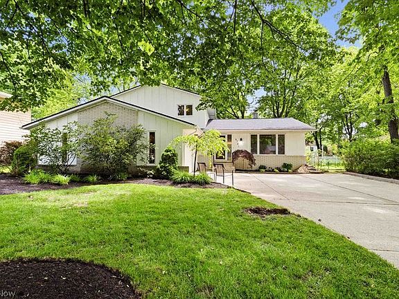 2nd image of 6741 Duneden Ave