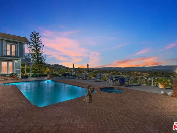 3324 Alana Dr, Sherman Oaks, CA 91403
