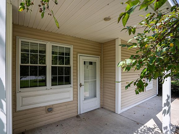 3rd image of 95 Court Street #8
