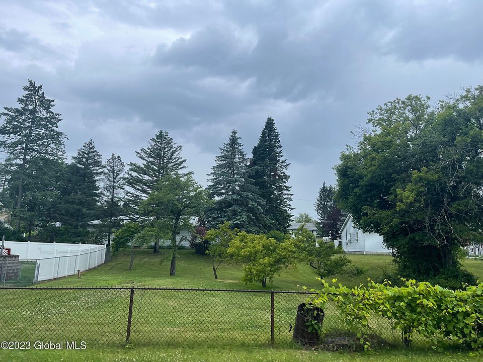 1st image of 29 Arnold Avenue