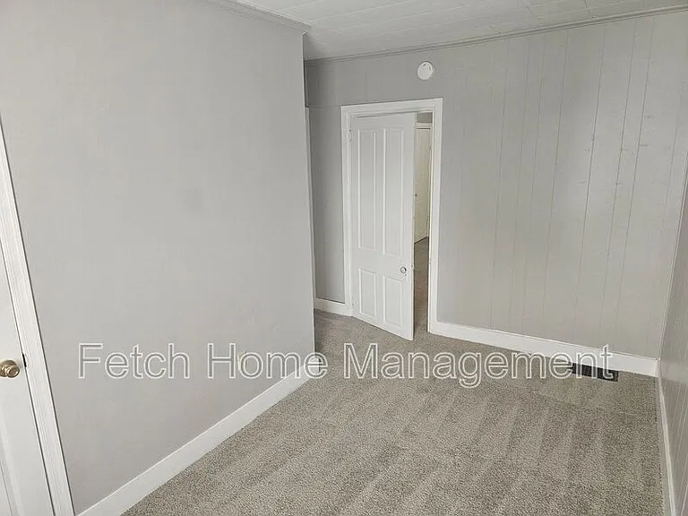 428 Smith St — Photo 16