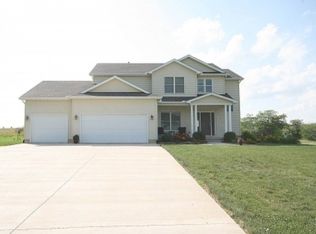 315 Carrington Ave, Mt Zion, IL 62549