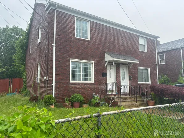 166 Fulton St, New Brunswick, NJ 08901