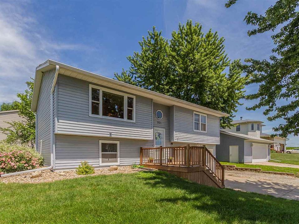 1st image of 931 Dawn Dr