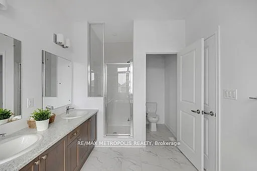 2048 Chris Mason St — Photo 9