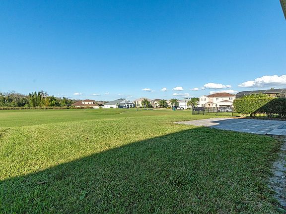 5th image of 14287 Lagoon Cove Ln