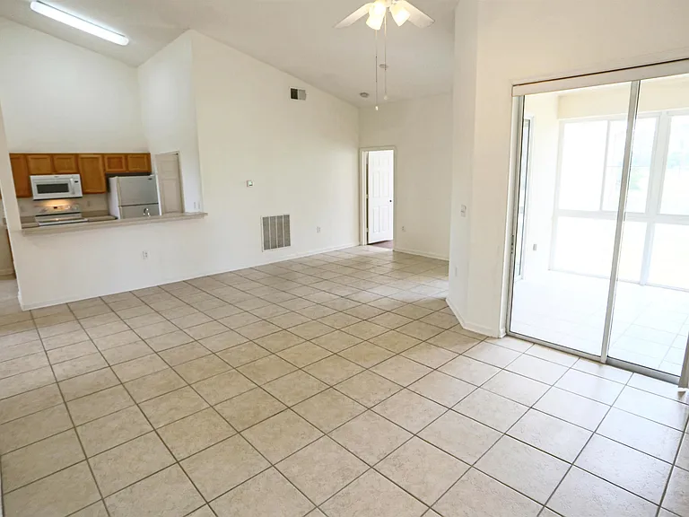 1603 Prestwick Pl — Photo 12
