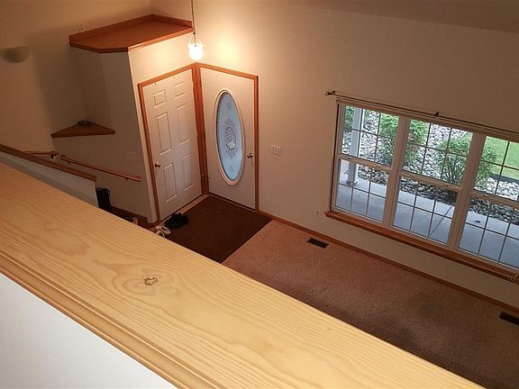 5th image of 1392 Lincoln St