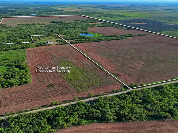 2463 Raymond Edwards Rd, Henrietta, TX 76365