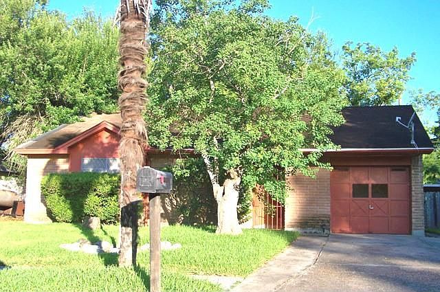 1st image of 12315 River Trail Dr