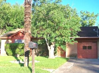 12315 River Trail Dr, Houston, TX 77050