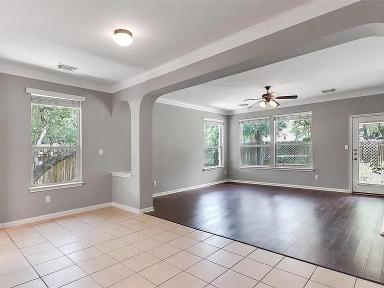 600 S Frontier Ln — Photo 11