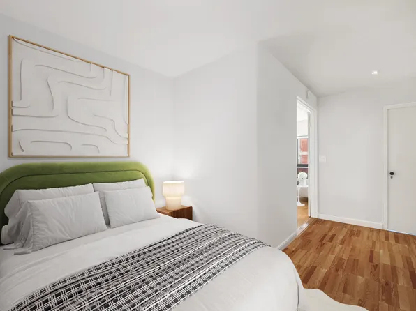 25 East 83rd Street 9B image 6 of 7