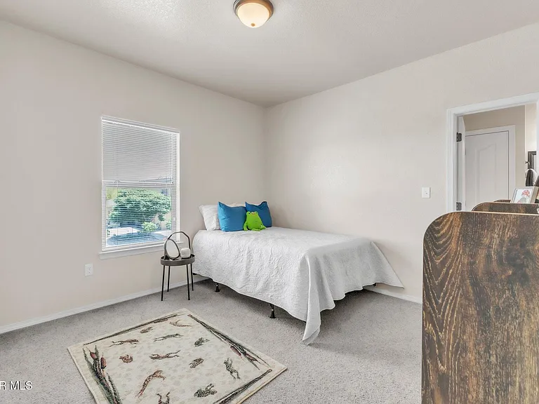 7359 Burntside Ln — Photo 19