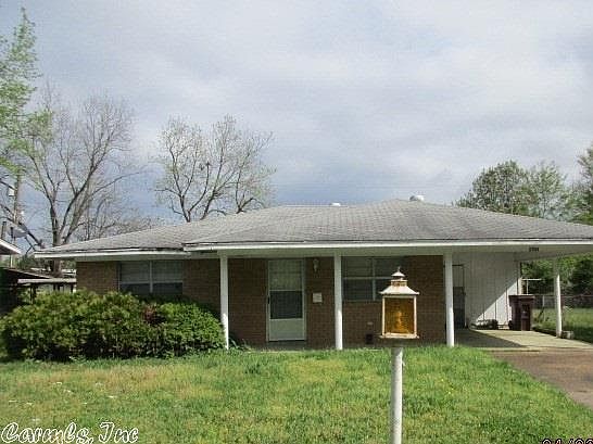 1st image of 2501 W 26th Ave