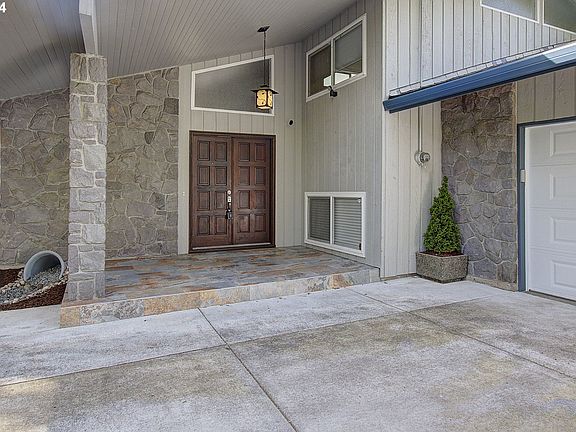 5th image of 14315 NE Salmon Creek Ave