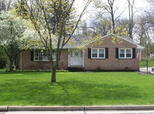 2454 Abington Rd, Akron, OH 44333