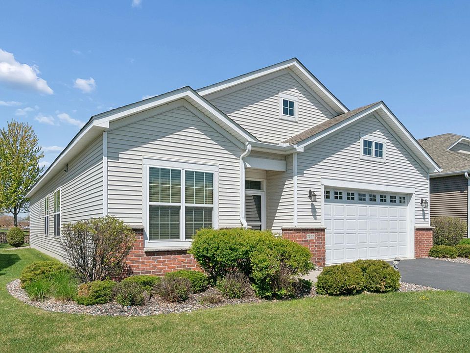1st image of 7417 Shadyview Ln N