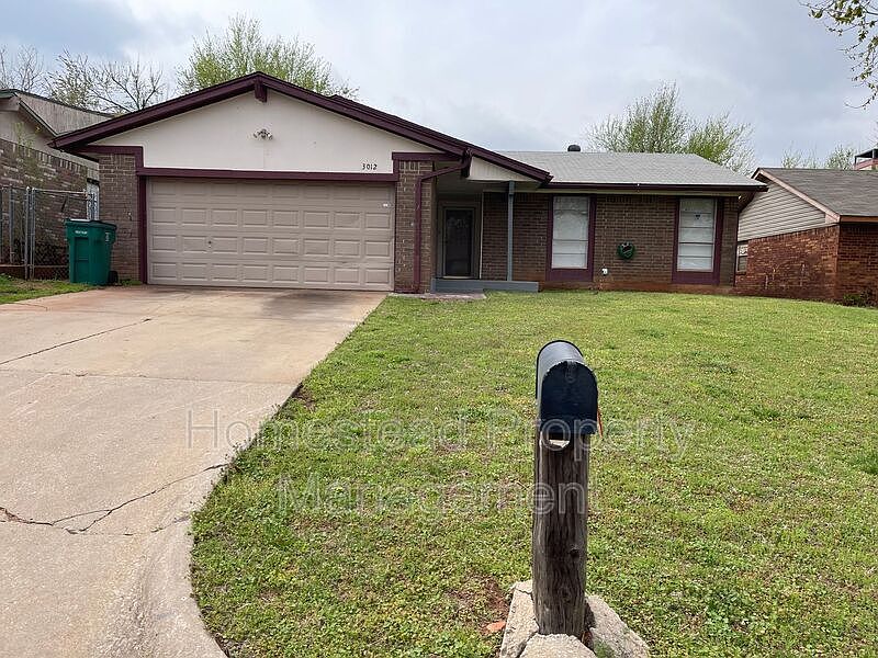 1st image of 3012 SE 56th St