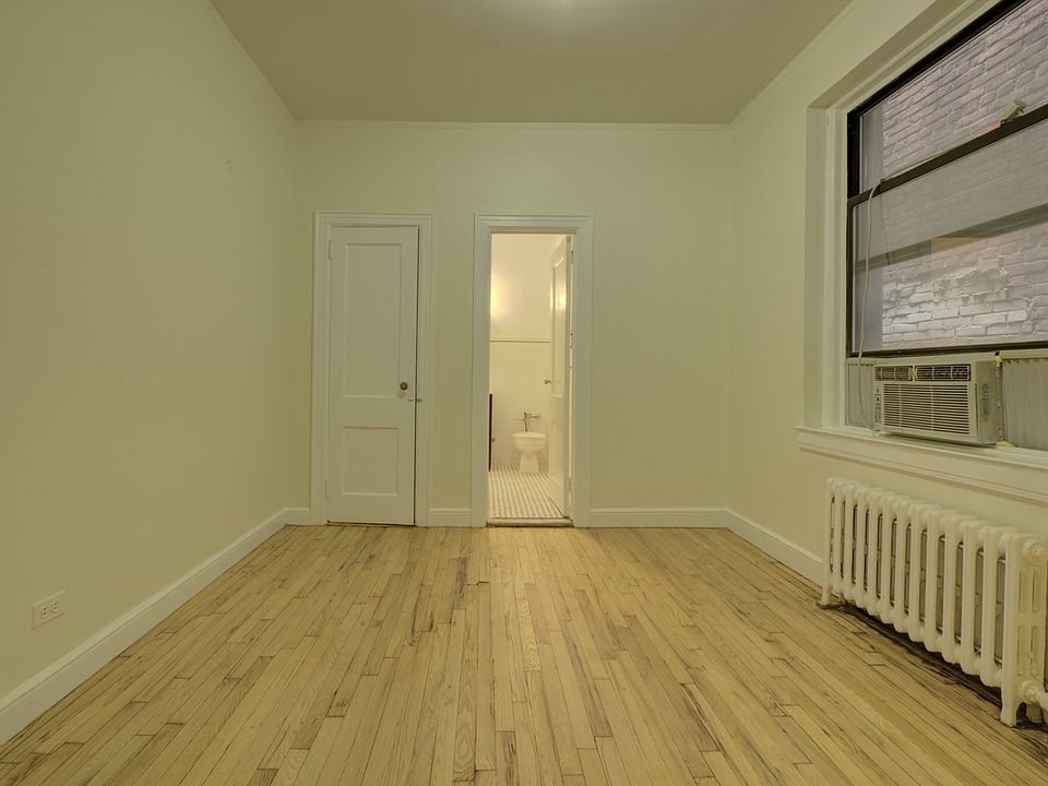 1st image of 231 E 58th St #3E