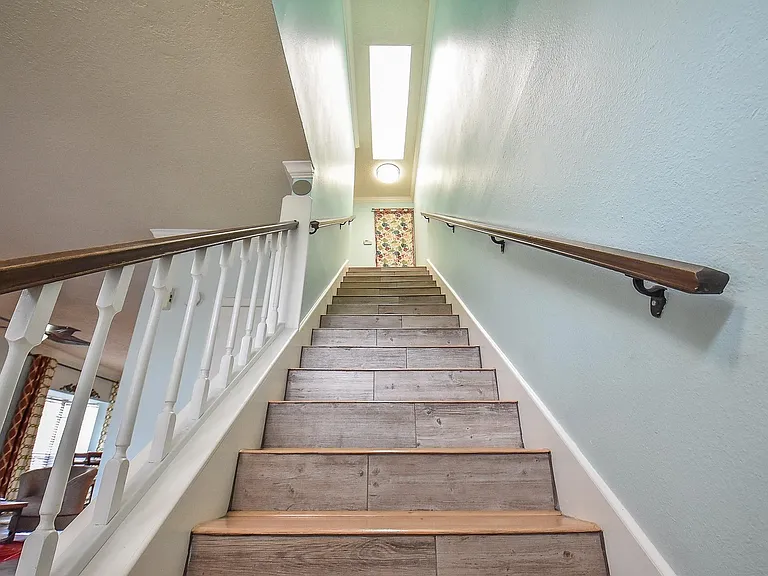 800 Country Place Dr #101 — Photo 27