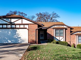 624 Hobbs Rd, Jefferson City, MO 65109