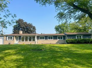 2142 Schilling Dr, Schererville, IN 46375