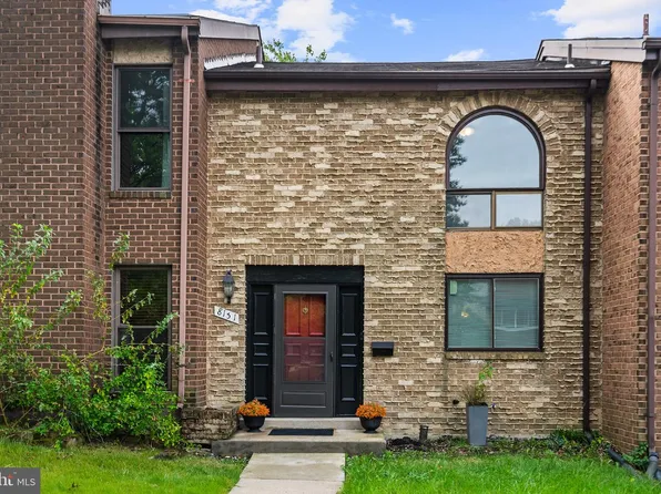 8131 Bird Ln, Greenbelt, MD 20770