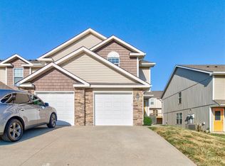 228 N Washington St, Raymore, MO 64083