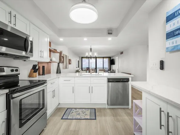 3200 N Highway A1a #707, Hutchinson Island, FL 34949