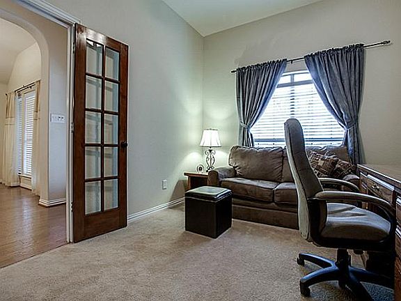 5th image of 1227 Litchfield Ln