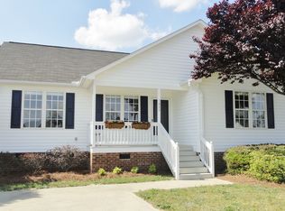 7820 Wilson Pond Ln, Fuquay Varina, NC 27526