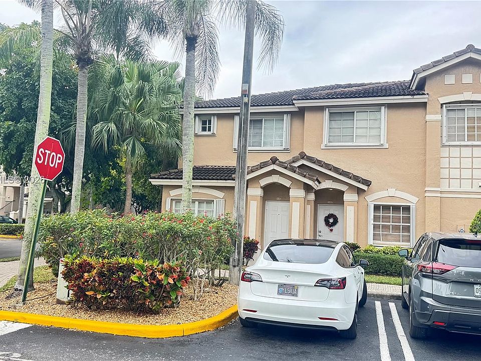 1st image of 5719 NW 114th Ct APT 101