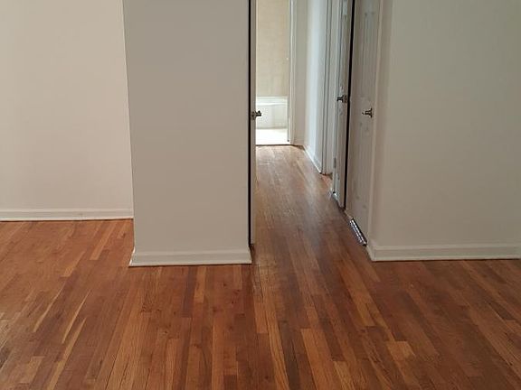 5th image of 14202 84th Dr APT 2A
