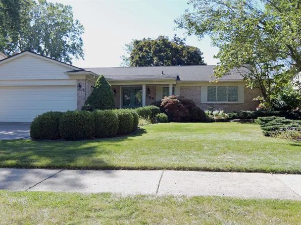 1156 Trevino Dr, Troy, MI 48085