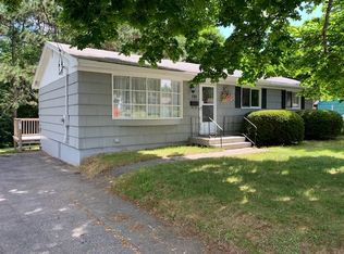 188 Churchill St, Bridgewater, NS B4V1S3