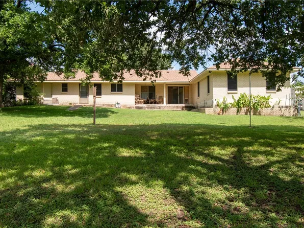 709 Curtis St, Marlin, TX 76661