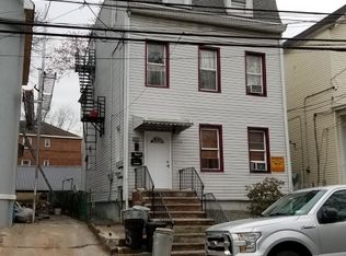 136 W Grand St, Elizabeth, NJ 07202