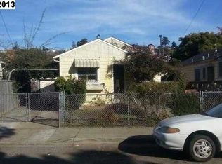 8636 Hillside St, Oakland, CA 94605