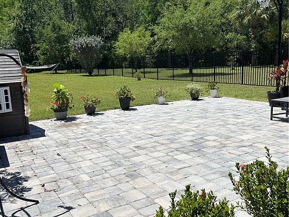 5th image of 15670 Angelica Dr