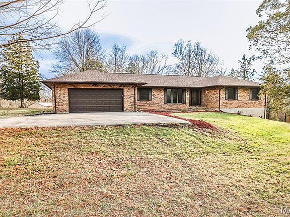 3rd image of 5295 Ashber Ln